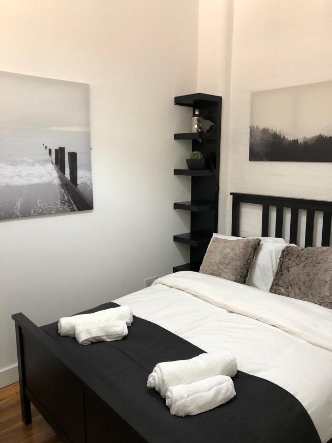 The Blakeney Leicester Bagian luar foto